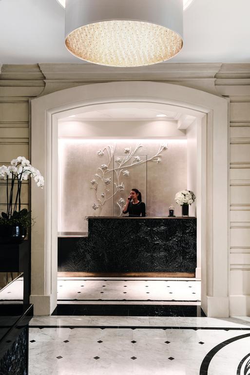 Le Narcisse Blanc Hotel Paris Exterior photo
